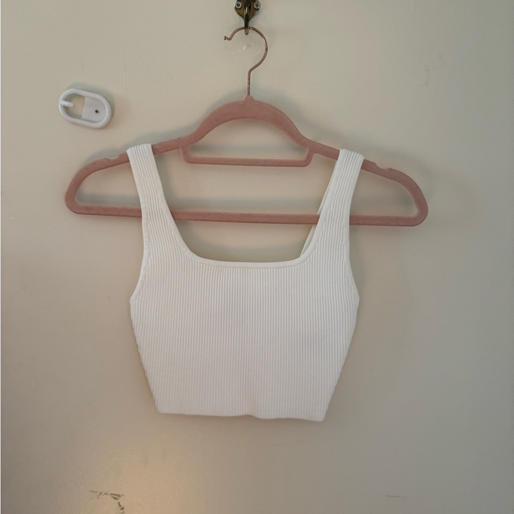 Babaton White Fitted Crop Tank Top